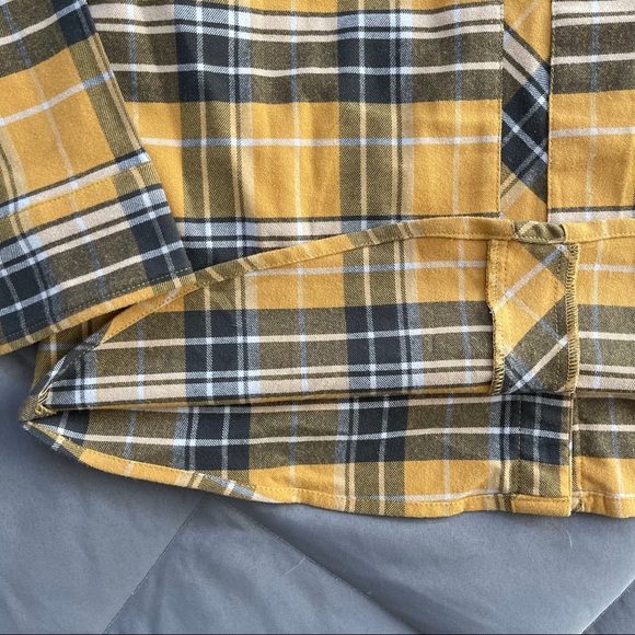 Kuhl Women’s Never Worn Plaid Flannel Long Sleeve - Picture 12 of 16